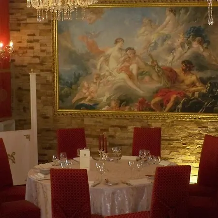 Hotel Romana 4*