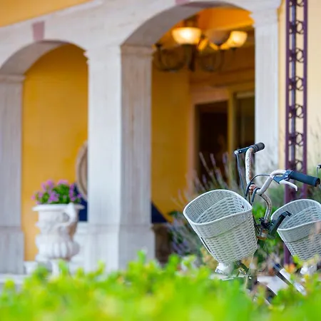 Romana Hotel 4*
