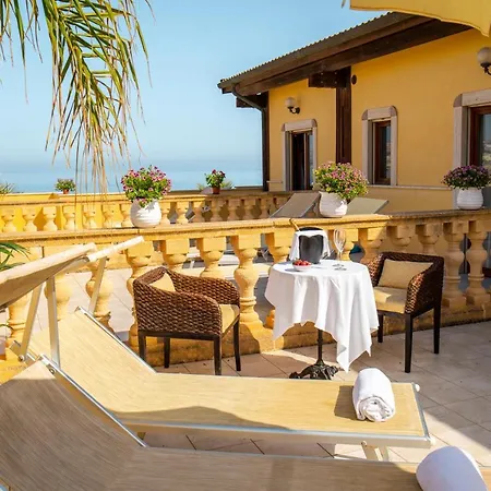 Hotel Romana