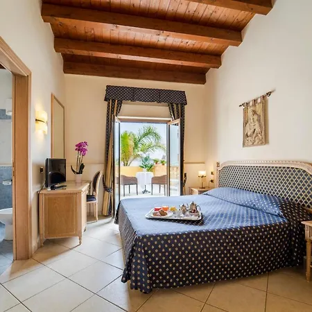 Romana Hotel