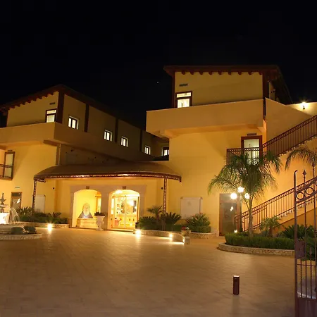 Romana 4* Porto Empedocle