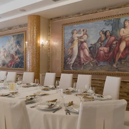 Romana Hotel 4*